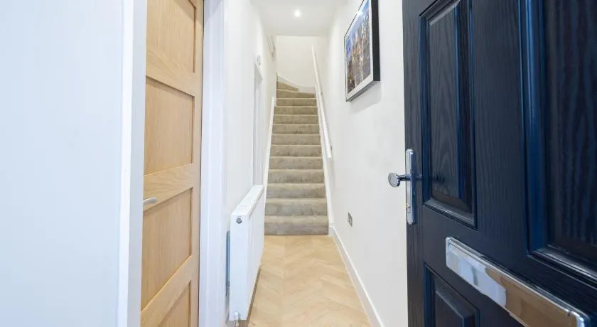 A spacious and modern 4Bedroom house - Image 1