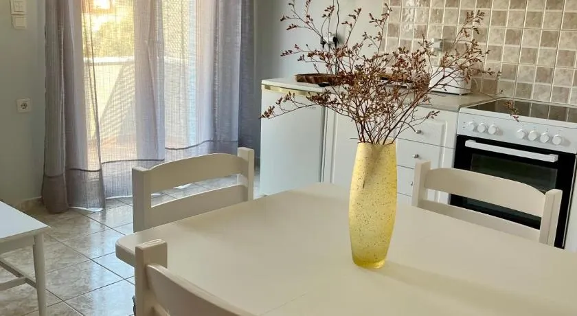 Agapi's Nest - Image 1