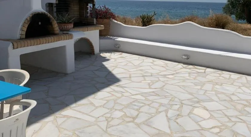 Blue Sea Villa & Apartments - Image 1