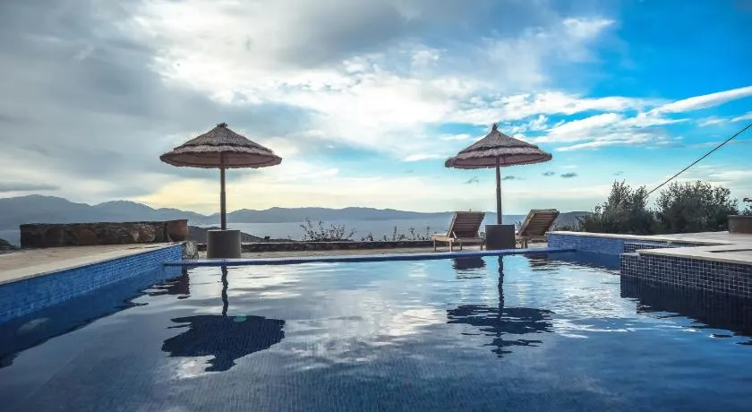 Evexia Villa - Image 1