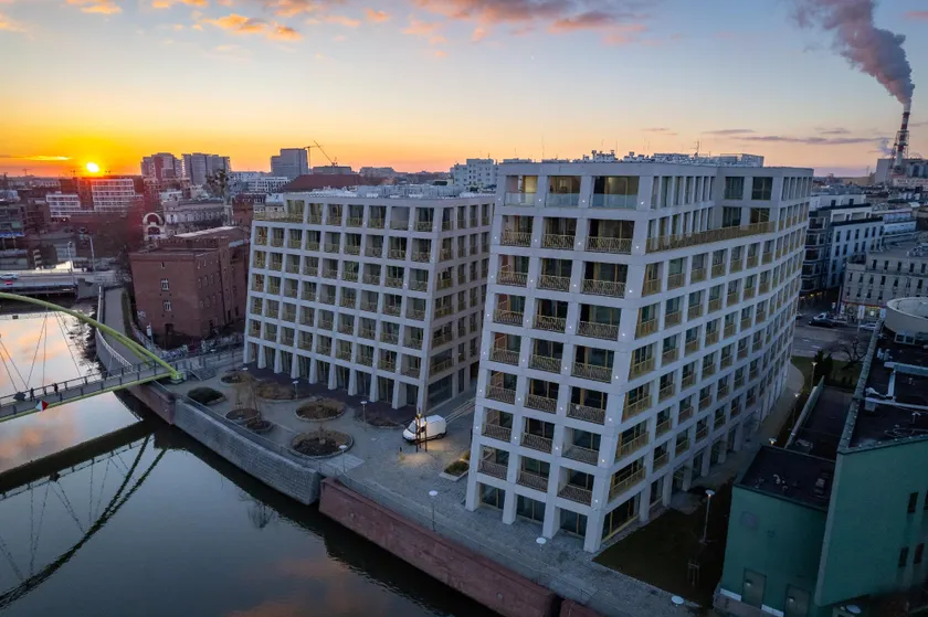 Apartamenty z jacuzzi i widokiem na Odrę - Boulevard Drobnera - Image 1