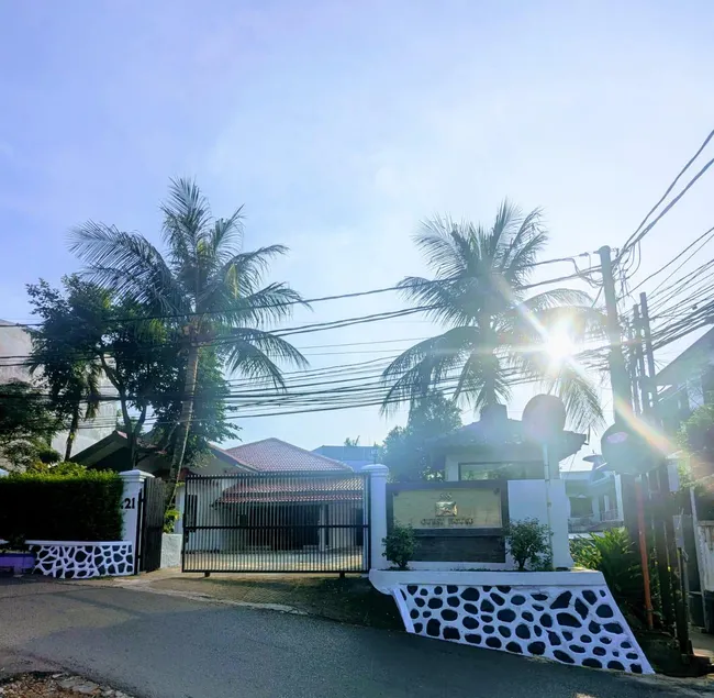 555 Nangka Guest House - Image 1