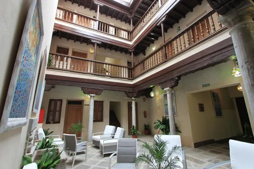 Hotel Mercader de Sedas by Maxi Hoteles - Image 1
