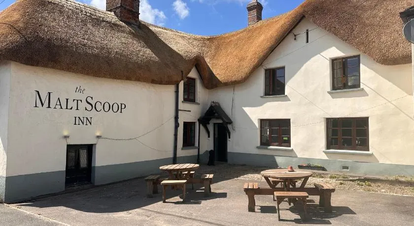 The Malt Scoop Inn - Image 1