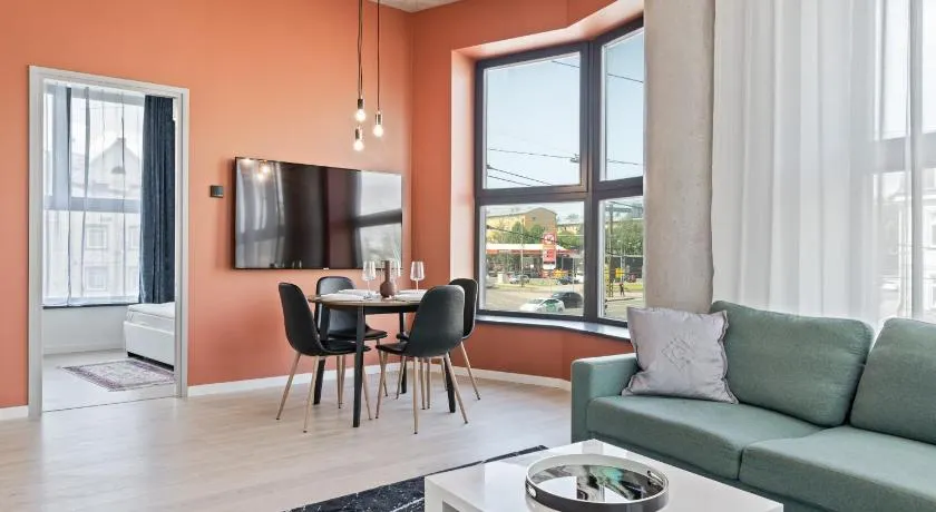 Family 2-Bedroom Apartment with Parking in the Heart of Kristiine - Image 1