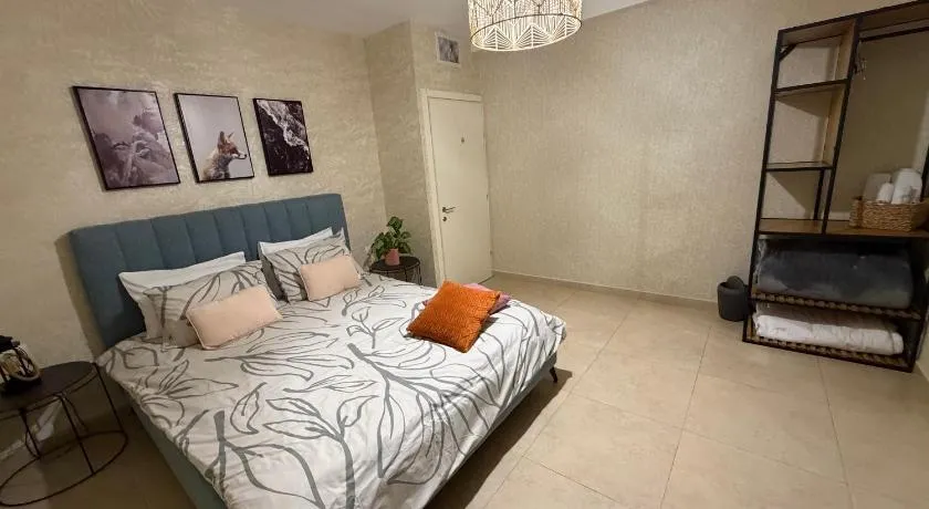 Apartment in Rehavia Jerusalem - Image 1