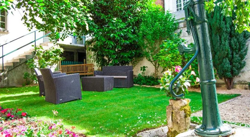 Les Chambres Panda - Image 1