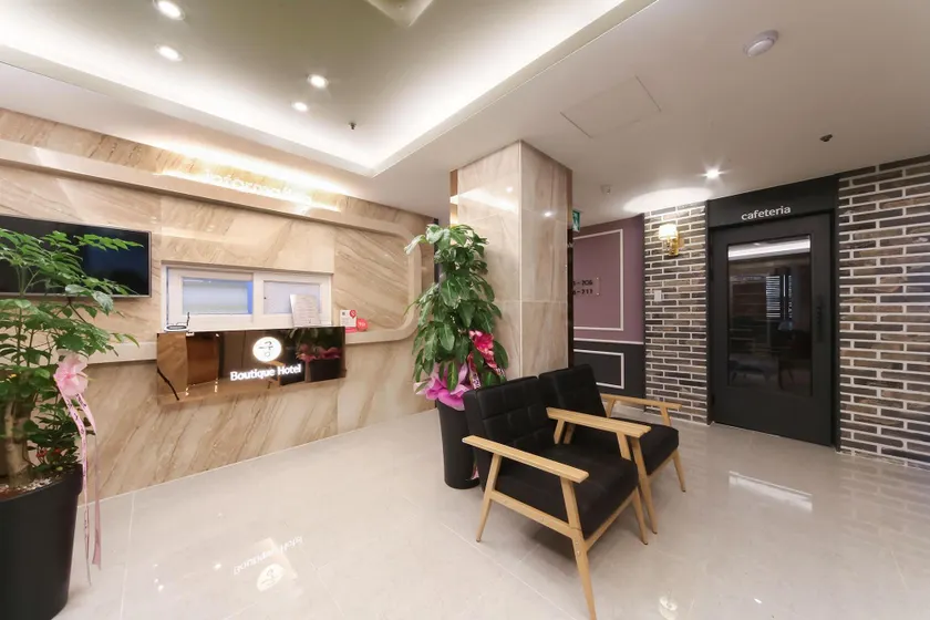 Changwon Boutique Hotel Gung - Image 1