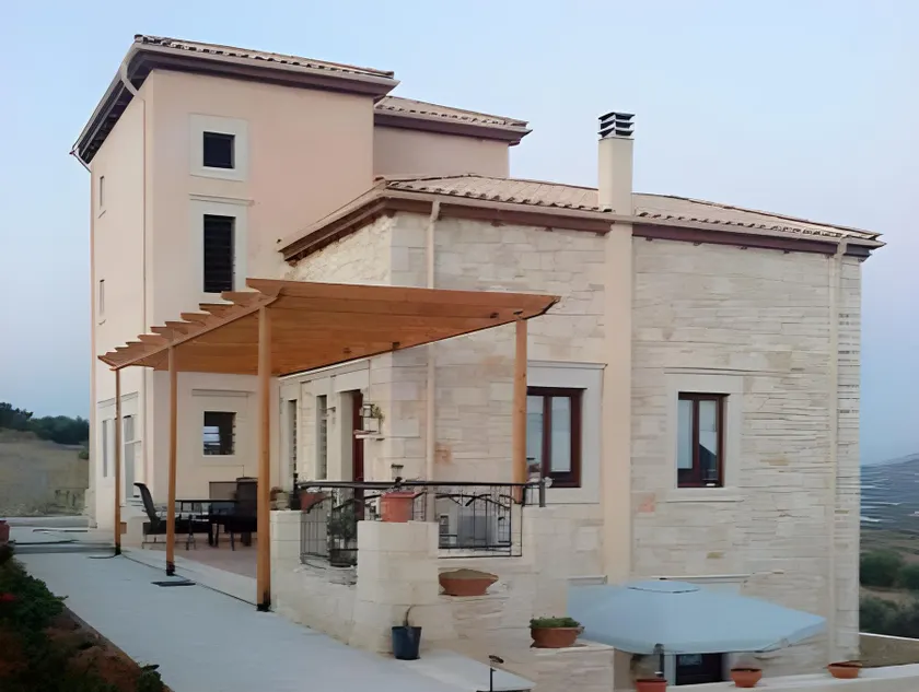 Kritamos Villa & Apartments - Image 1