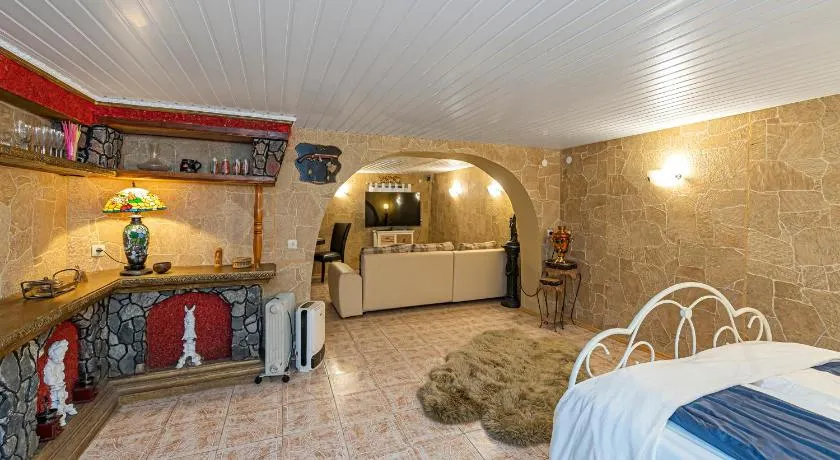 Spacious Studio apartment by Polo apartments - Image 1