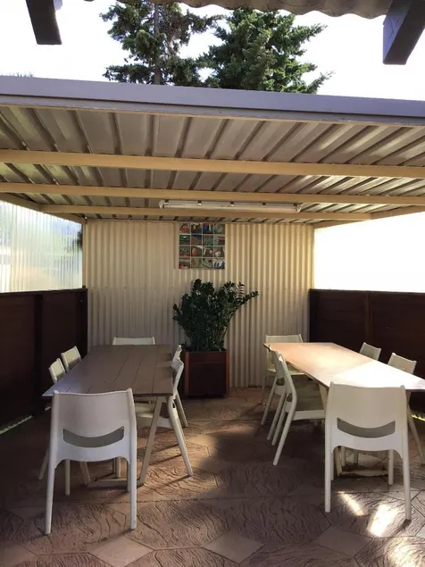 Bayview Motel - Image 1