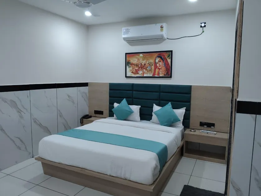 Hotel Shree Shyam - Image 1