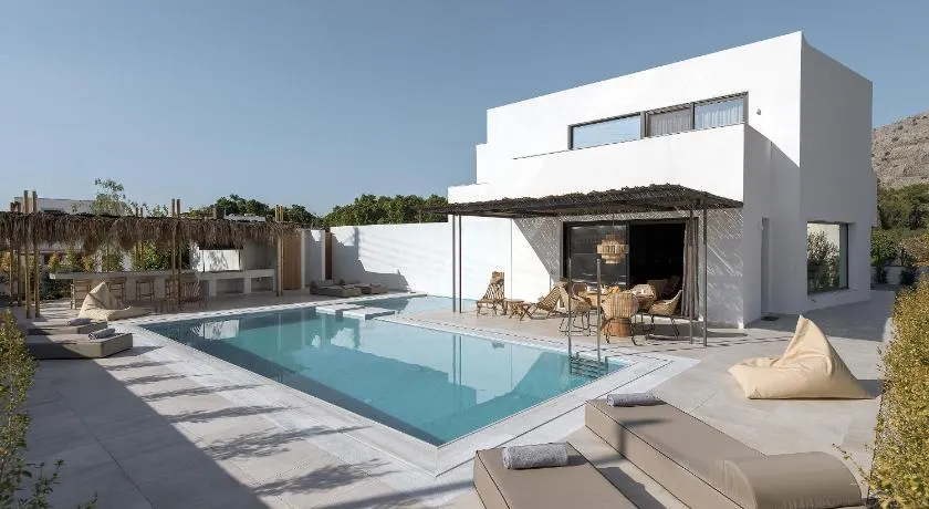 Bianco Villa - Eve - Image 1