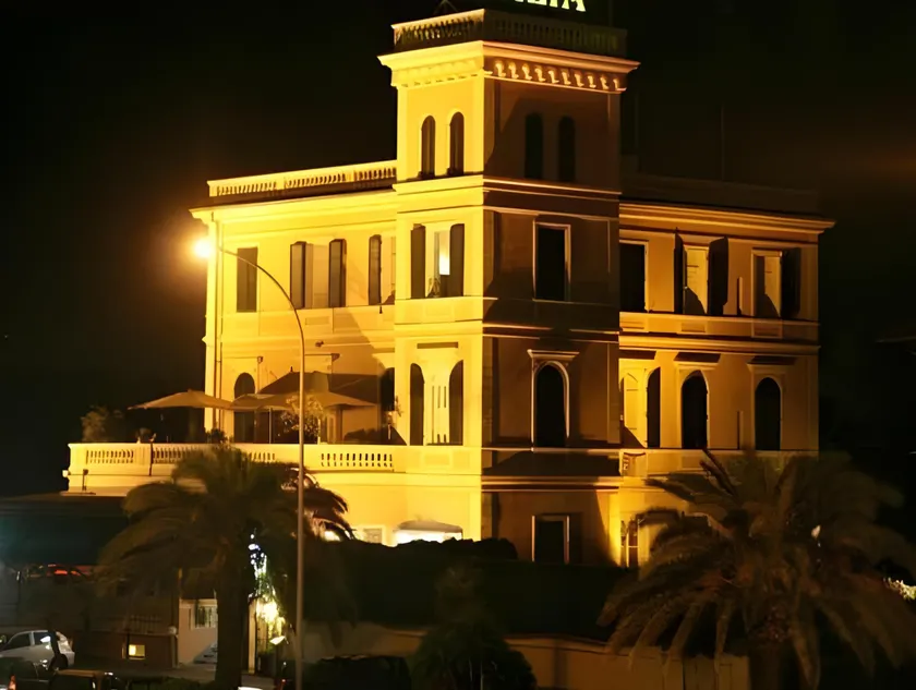Hotel Italia - Image 1