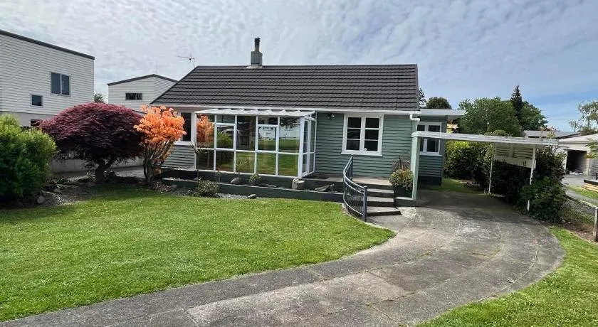 Kiwi bnb - Image 1