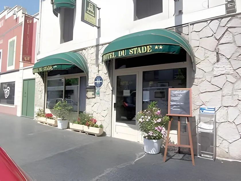 Hôtel Du Stade Dijon - Image 1