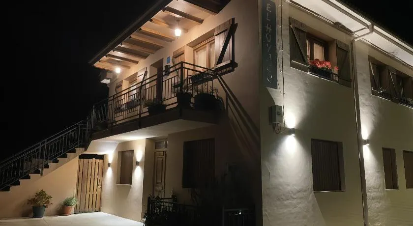 El Hoyaco - Image 1