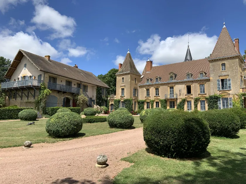 Les chambres d'Hôtes du Château de Vaulx - Image 1