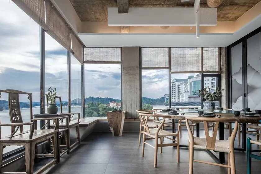 HEY YUAN HOUSE - Image 1