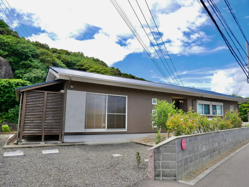 Lulumalu AMAMI - Image 1