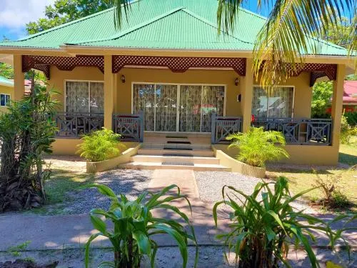 Hostellerie La Digue - Image 1