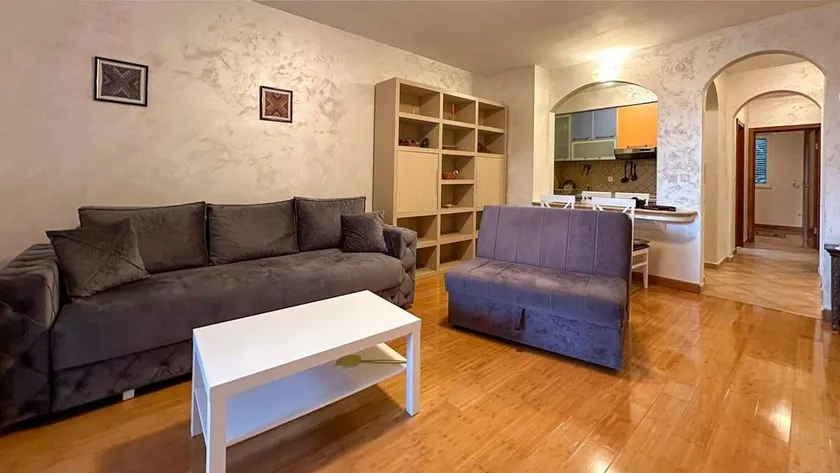 One-Bedroom Bijou in Przno - Image 1