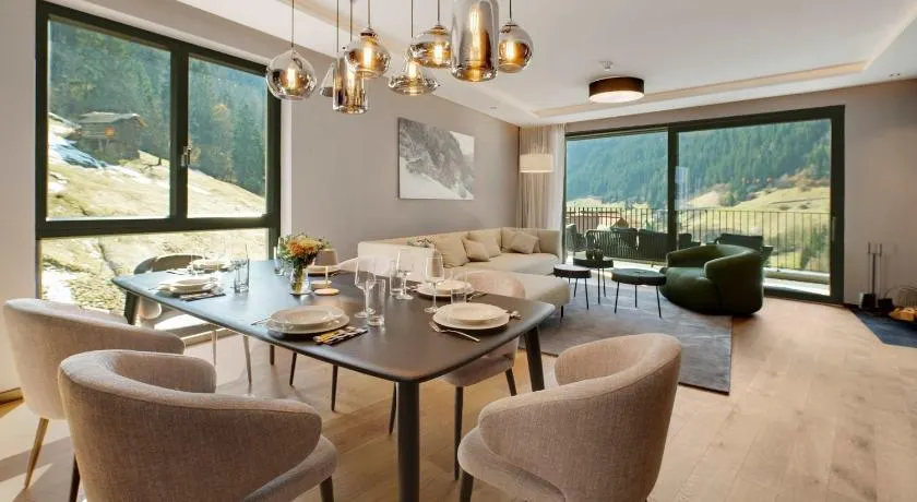 Alpiner Glam Penthouse in der Residenz Silvretta, inkl Silvretta Card Premium - Image 1
