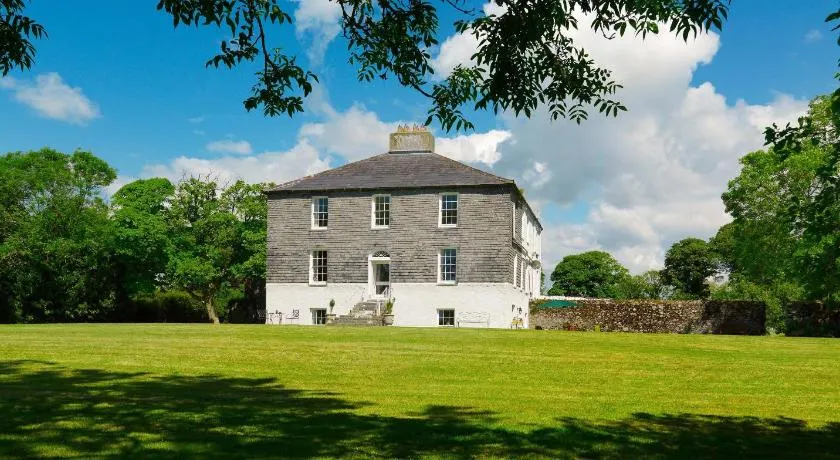 Kilmahon House, P25A973 - Image 1
