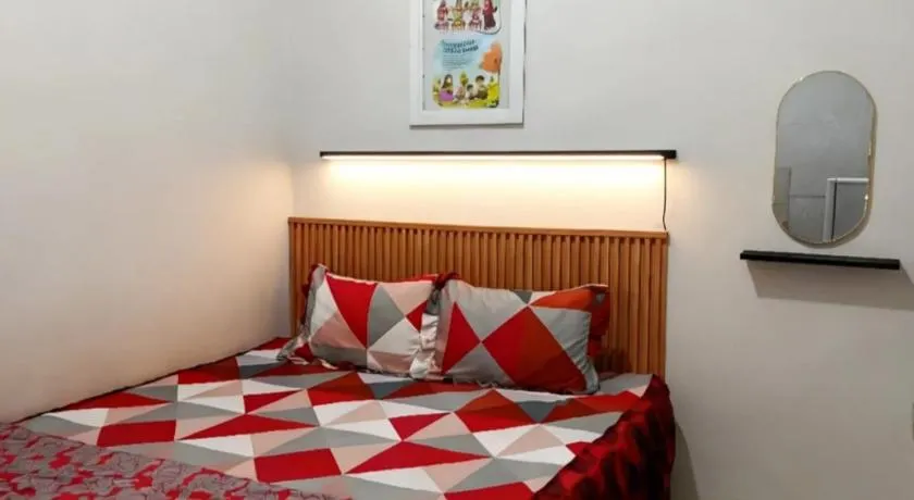 Almahyra Homestay Syariah - Image 1