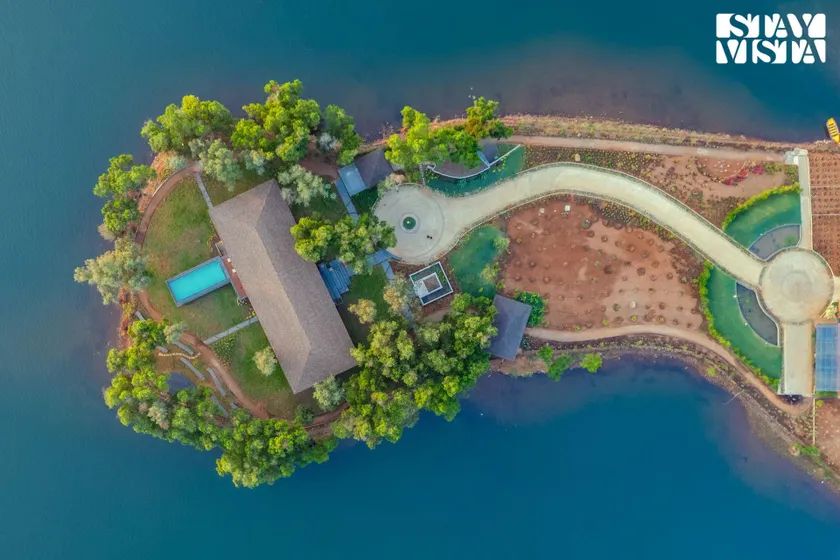 StayVista at Natures Island with Infinity Pool, Bar - Image 1