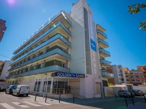 Hotel Golden Sand - Image 1