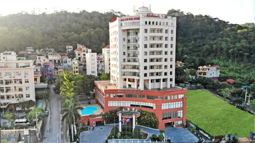 Asean Halong Hotel - Image 1