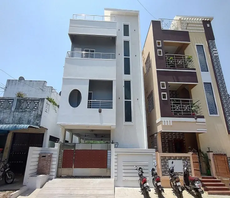 Urban Stay - Image 1