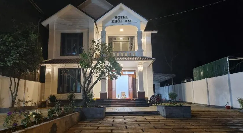 Khôi Đại Hotel - gần sân bay Buôn Ma Thuột, near Buon Ma Thuot Airport - Image 1