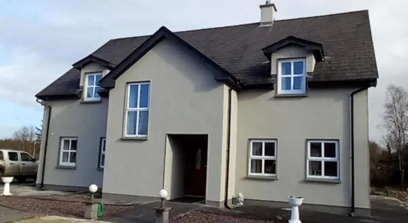 The Corrigeen Douglas Lodge Holiday Homes - Image 1