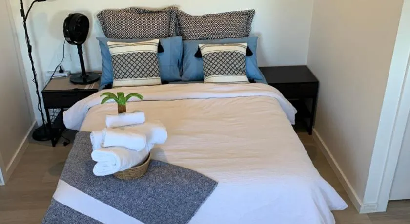 Cosy Secure comfortable for two in Canberra - Image 1