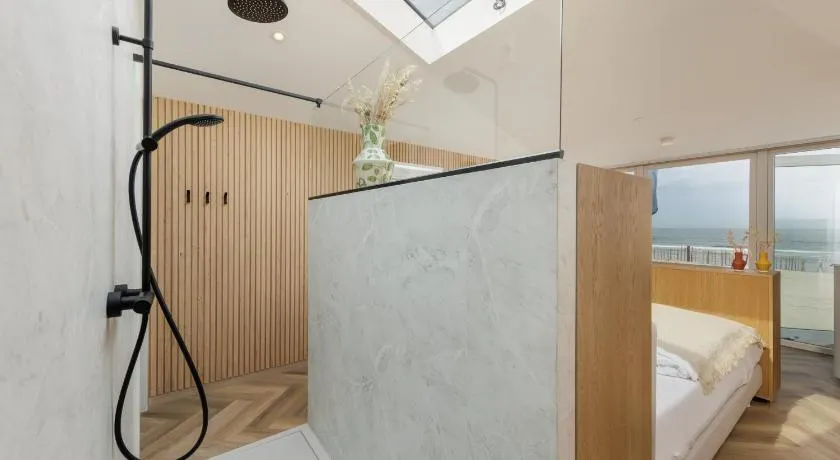 Lua Beach House - Image 1
