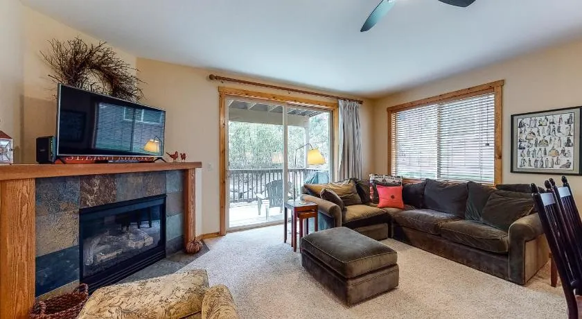 Comfortable and Convenient Truckee Condo - Image 1