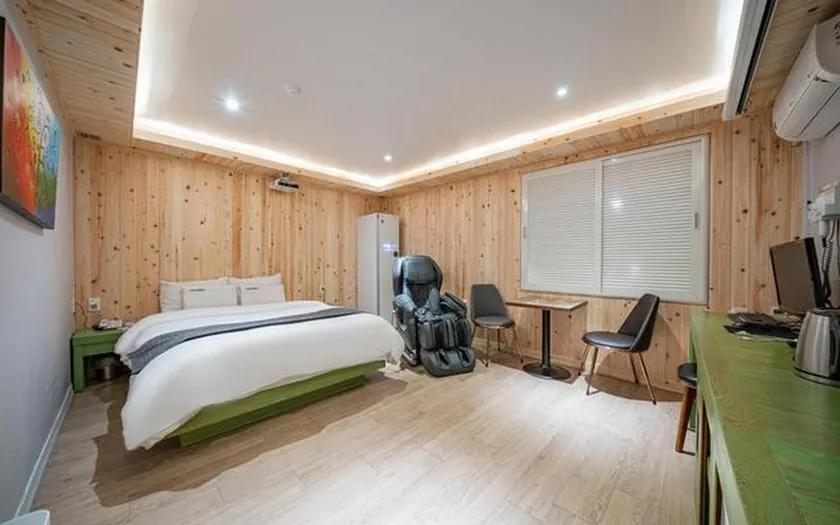 Luxury Motel Daejeon - Image 1