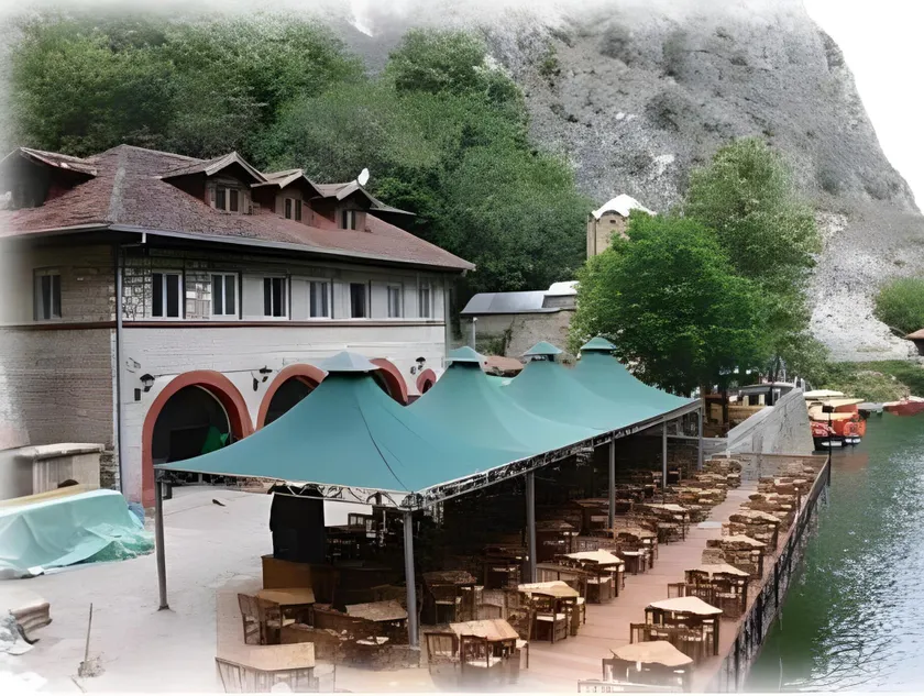 Canyon Matka Hotel - Image 1