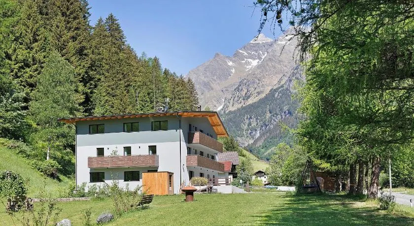 Nature House Pflersch - Image 1