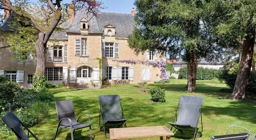 Manoir du Bellay - Image 1