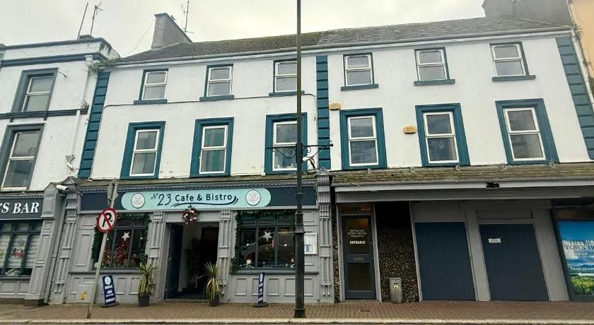 Tipperary Town House - Image 1