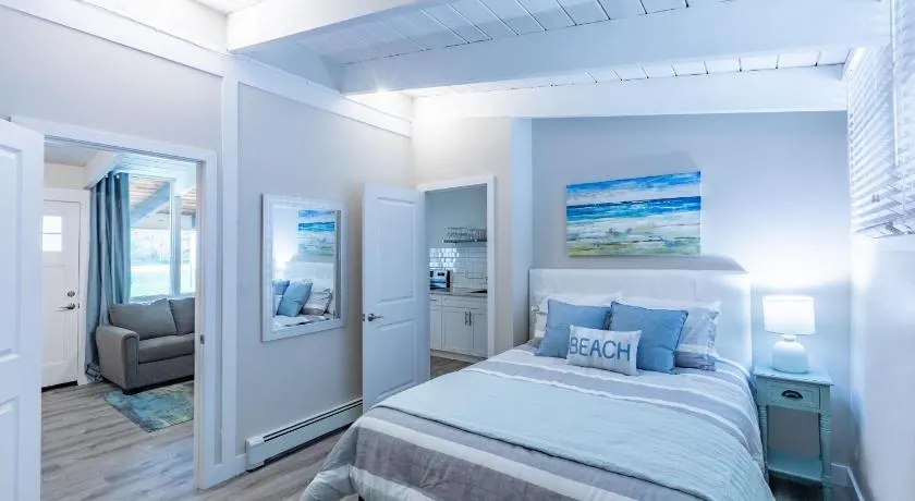 Boutique Suite #4 - Image 1