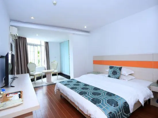 Jujin Hotel - Image 1