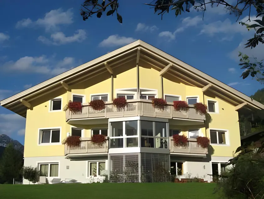 Appartement Hotel Erlhof Deluxe - Image 1