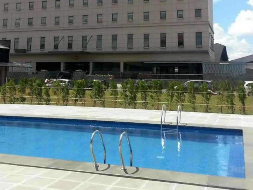 Jakarta Sentral Cawang Hotel - Image 1
