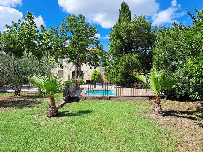 Belle maison de caractère à 7mn d'Avignon - Image 1