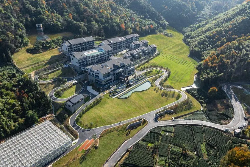 LANDISON RETREAT XIWU HANGZHOU - Image 1