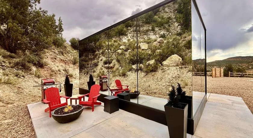 Mirror Mountain at East Zion Resort - Image 1